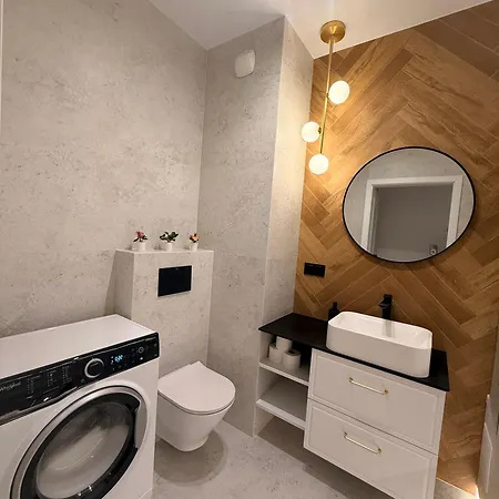 Forest Vii Aleje Jerozolimskie * Varşova