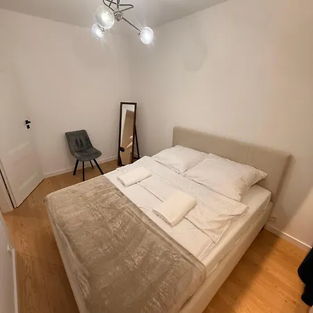 Forest Vii Aleje Jerozolimskie Daire