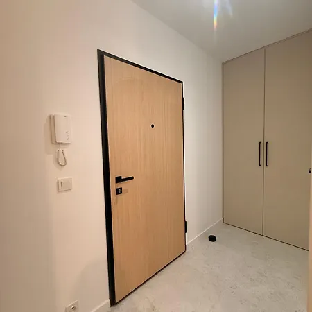 Forest Vii Aleje Jerozolimskie Apartmán